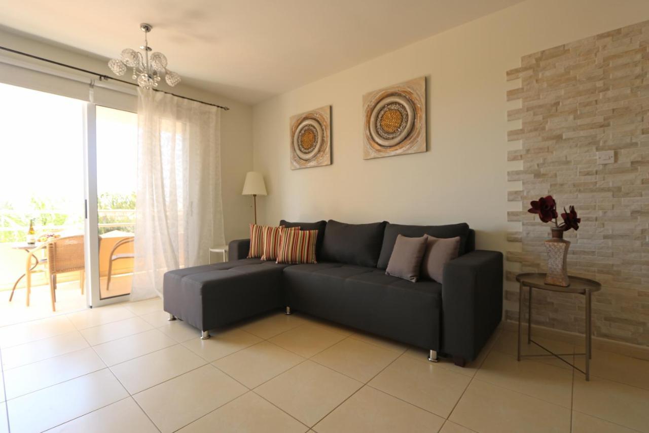 Nissi 3 View Holiday 2 Bedroom Apartment 圣纳帕 外观 照片